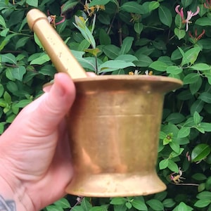 Antique Brass Mortar & Pestle, Herb Crusher, Pagan, Wiccan, Witchcraft, Spells, Kitchen Witch, Kitchen Utensil, Apothecary, Pharmacy