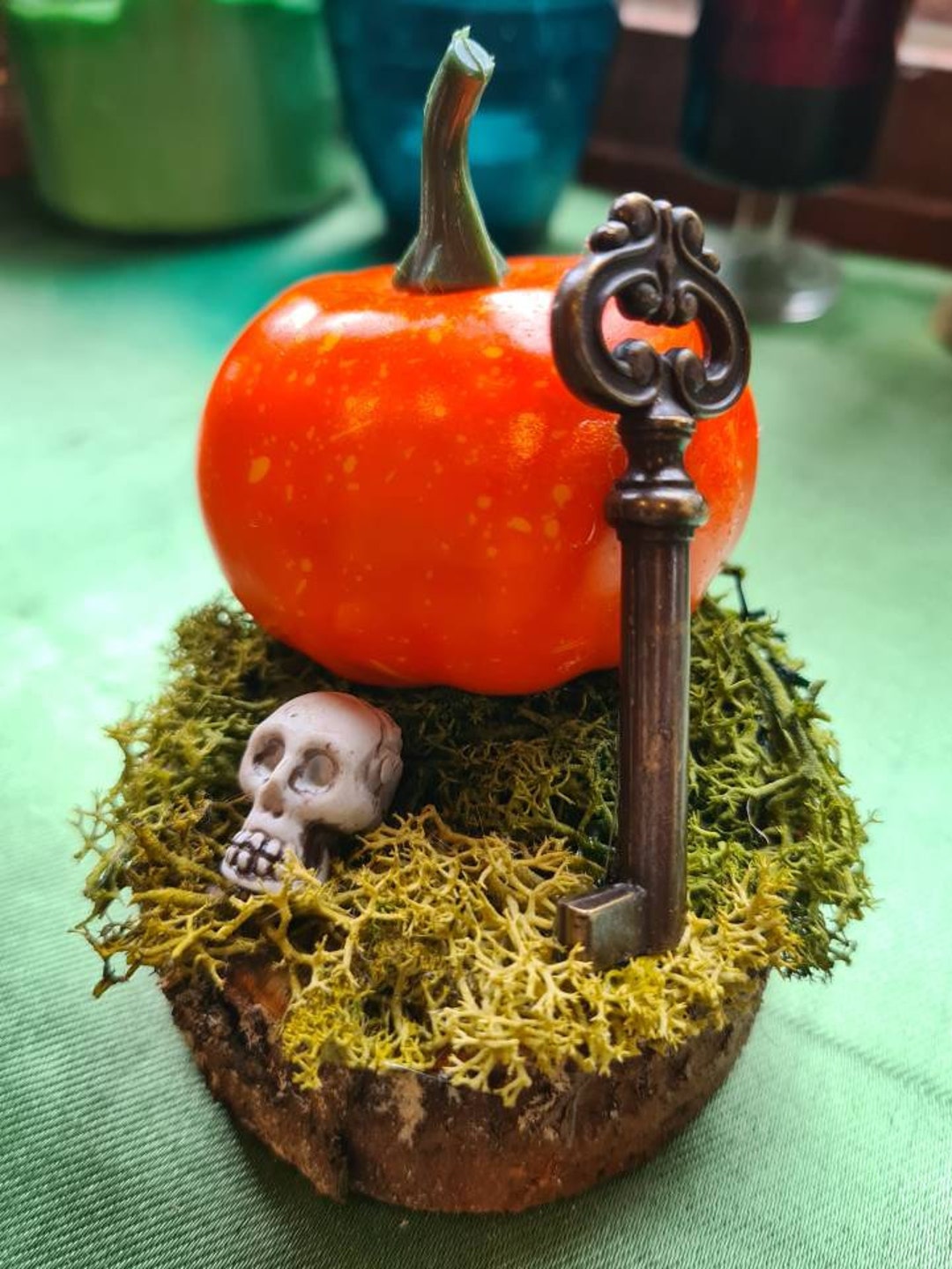 Broderie Sur Le Thème De L'automne Avec Petites Sorcières D'Halloween