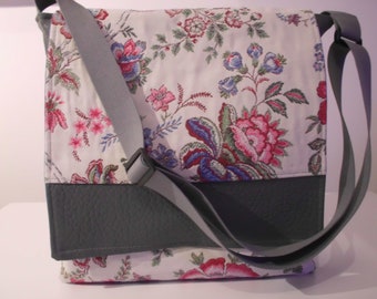 Schultertasche "Blumenranke"