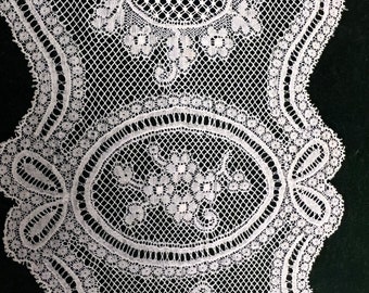 3,4 m antico vintage pizzo Valencienne dal design raro, per accessori vintage, costumi d'epoca, bambole, progetto di cucito vintage