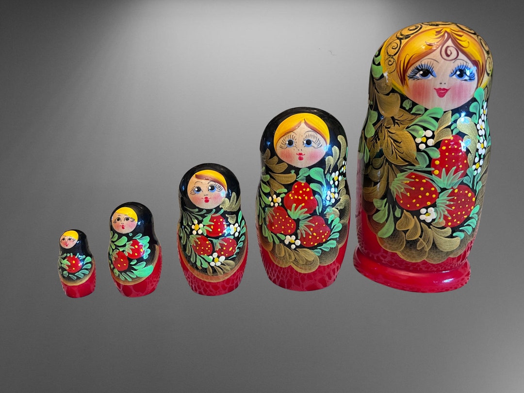 Horror Classic Nesting Doll (Matryoshka) - 5 Piece Hand-Painted Wood Set, 5 Inches Tall