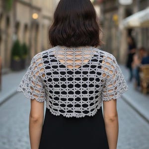 かぎ針編みの簡単ボレロ（1玉で編むパターン、PDF + ビデオ）