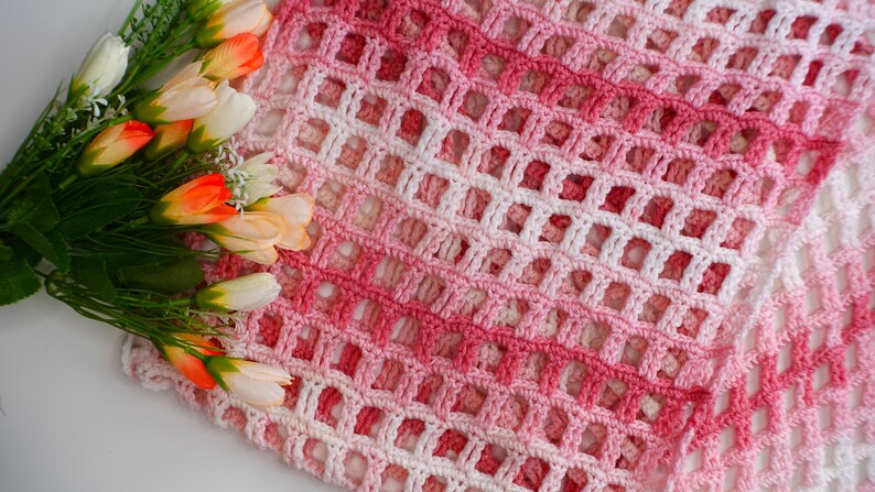 Crochet Pattern PDF + Video – Easy Pink Mesh Lace Scarf - Etsy