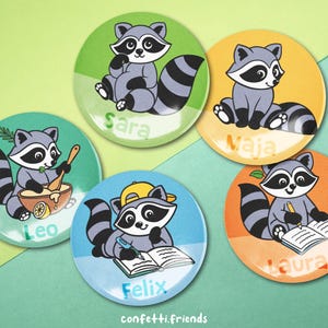 Magnet / Button zum Personalisieren mit niedlichen Waschbären