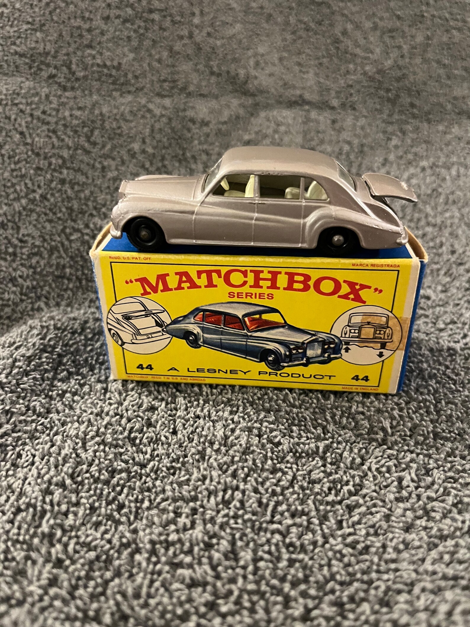 Matchbox Robinson R66 Matchbox No. 44 Rolls Royce Phantom V. Mint Condition. - Etsy