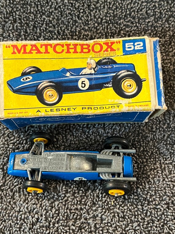 ドライバーとデカール付きのヴィンテージ マッチボックス No. 52