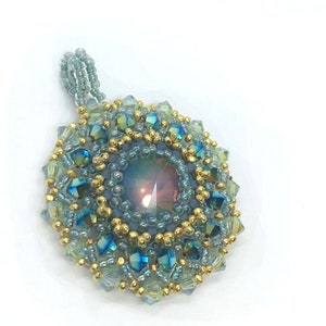 Beading Pattern Tutorial - MANDALA CRYSTAL PENDANT - Digital Download - Swarovski Crystal Rivolis - Japanese Seed Beads