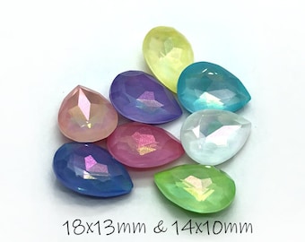 ファセットカットクリスタル（ペアシェイプ）／2サイズ展開！18x13cmと