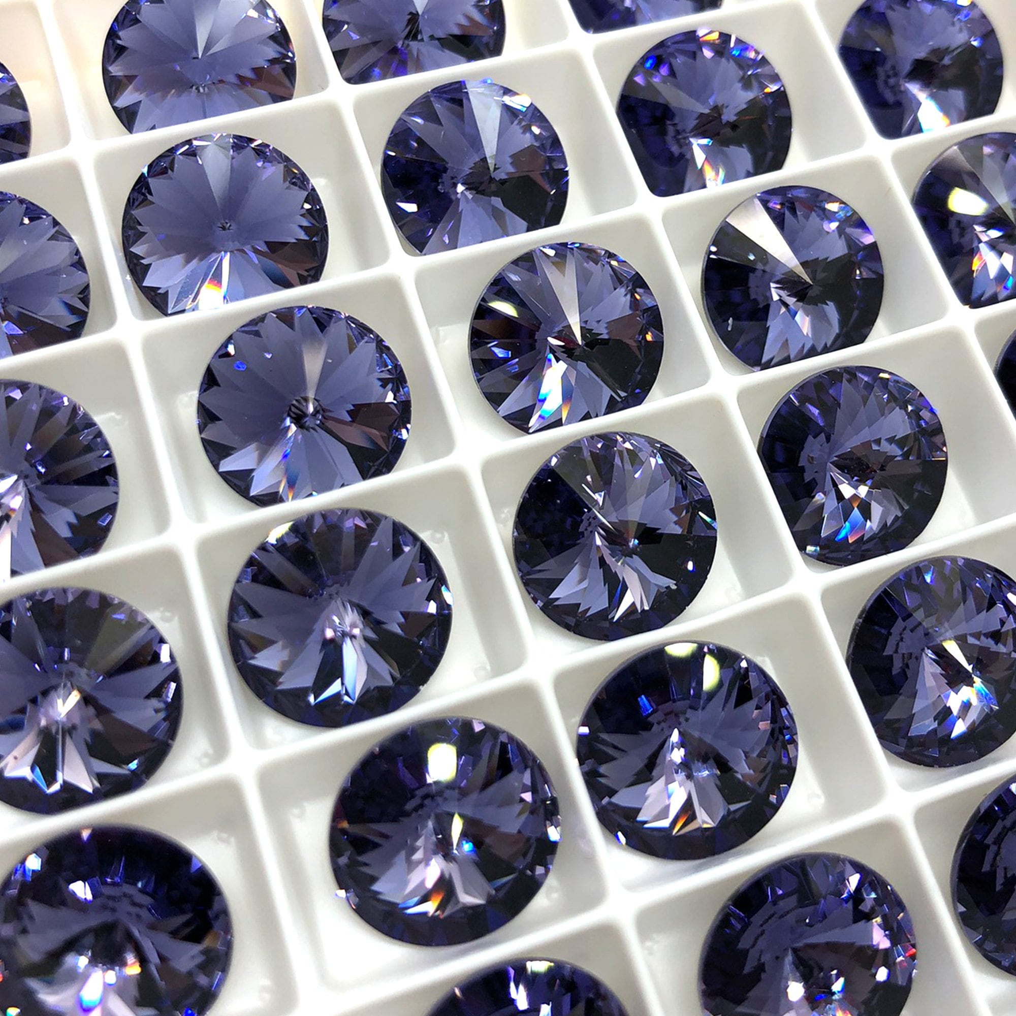 4個入り 12 mm タンザナイト スワロフスキークリスタルリボリス / 商品