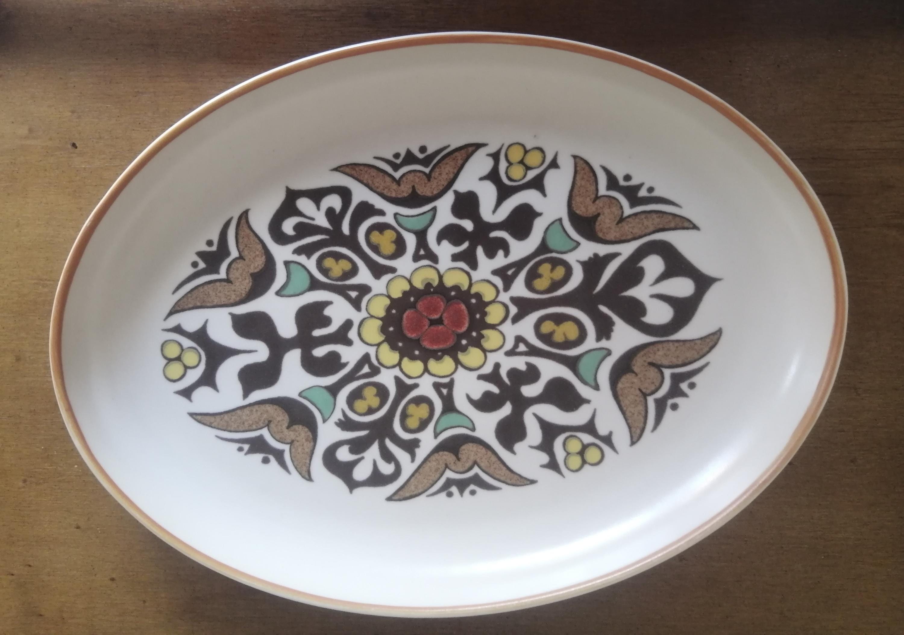 Vintage 1970's Denby, Langley Mill Pottery, 'canterbury' Pattern