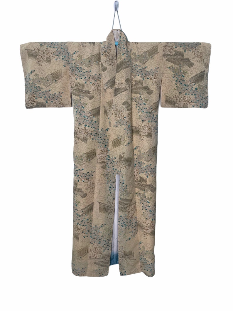 Authentic Japanese Kimono Yukata in Japanese Traditional Scene Motif