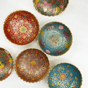 Mini Berber brass cups with chiseled and painted patterns floral patterns several models available image 1