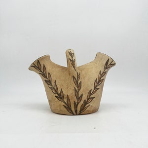 Authentic Berber pottery from the Moroccan Rif / Old Moroccan ceramics / Vintage object of art