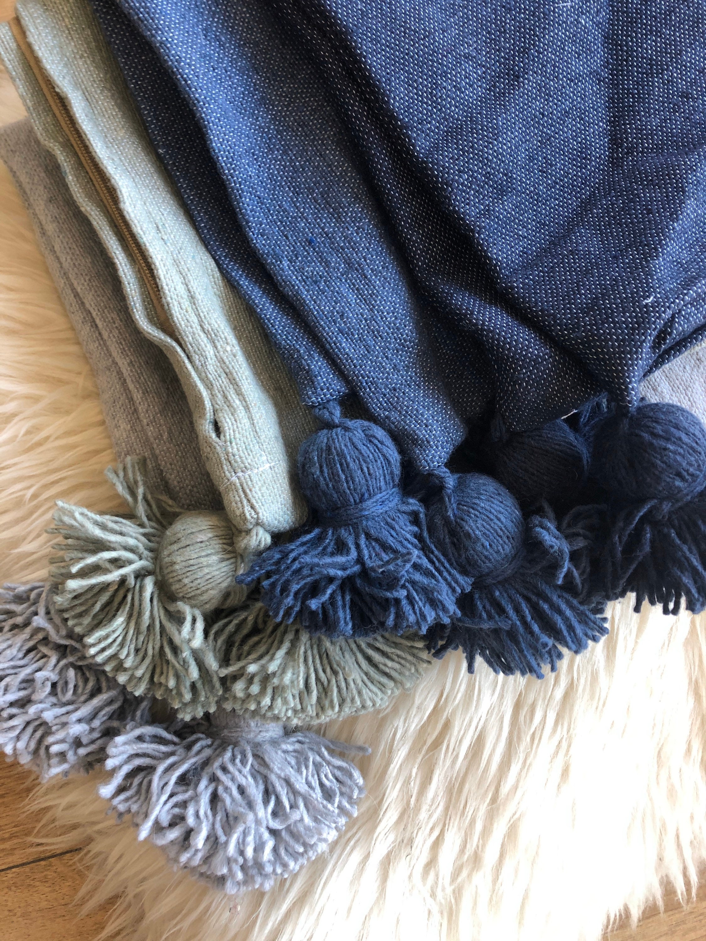 Housses de Coussins 100% Coton à Pompons 50x50cm 4 Coloris