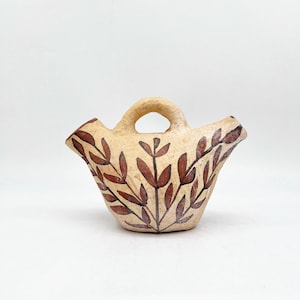 Antique Berber pottery from the Moroccan Rif / Vintage Moroccan ceramics / Colorful terracotta watering can