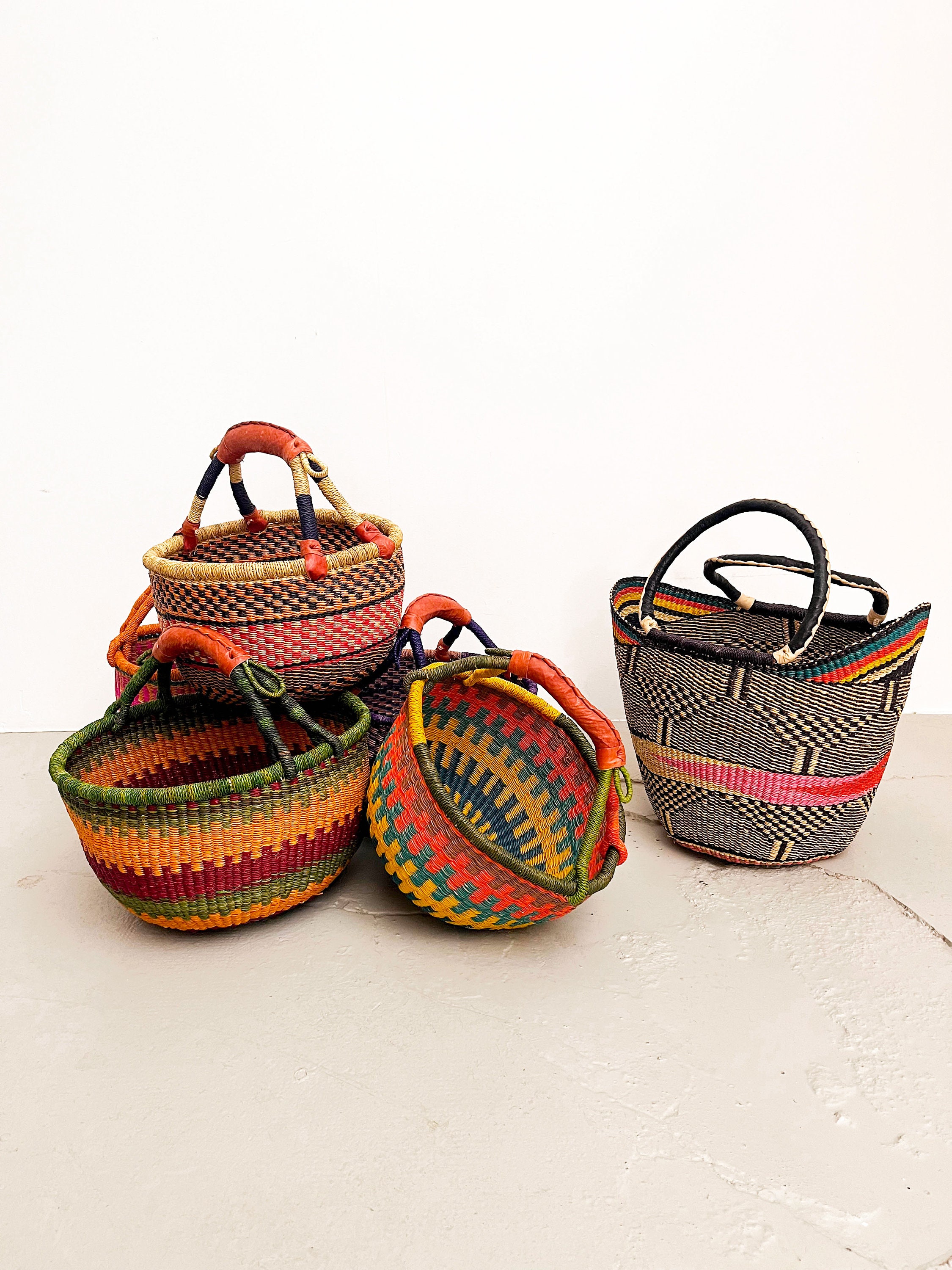 Panier Bolga Ghana 40cm - Tressé Main En Herbe - Sans Cuir, Vegan - Rangement Déco Ethnique