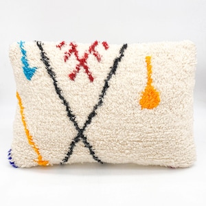 Several models available Moroccan Berber cushion covers Azilal 6x40cm new 100% wool