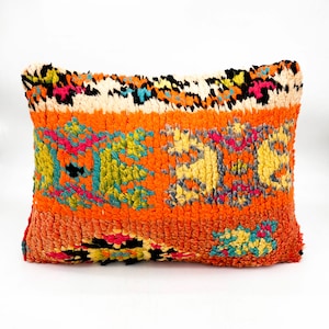 Boujaad vintage Moroccan Berber cushion cover 60x40cm