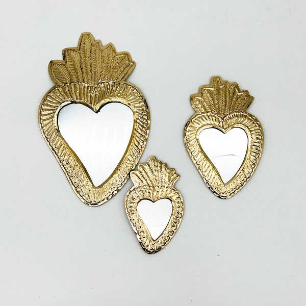 Goldene Wandspiegel in Herzform – Ex-Voto-Herz in 3 Größen