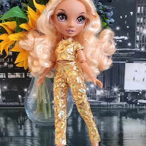 Golden set for Rainbow high