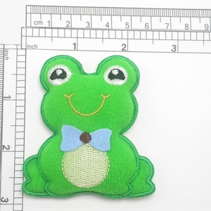 Frog Iron On Patch Applique - Puffy 3D Misura 2 3/4&quot; su x 2 1/2&quot; di altezza