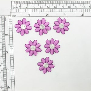 Daisy Mauve & Silver Iron On Patch Applique 6 Pack 15/16&quot; x 1&quot;