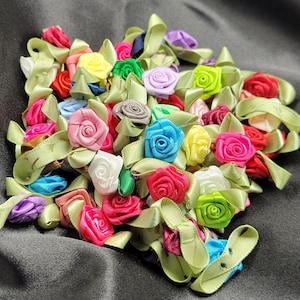 Flat Satin Ribbon Roses with Leaf Pack 24