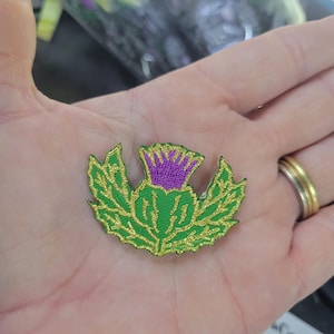 Distel Aufnäher Scottish Highland 3,8 cm hoch gestickte Applikation zum Aufbügeln
