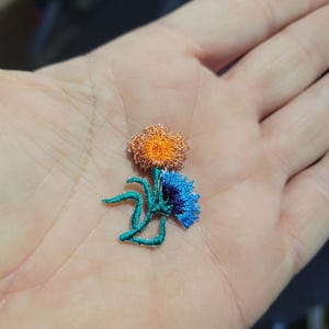 Nelke Aufnäher Mini Blume Spray Aufnäher gestickt Applikation 2,5 x 3 cm