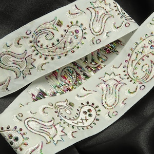 Jacquardband 1 5/16" 33mm Weiß Metallic Paisley Preis bulk Stock