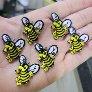 Appliqué brodé abeille - Thermocollant, lot de 3 ou 6