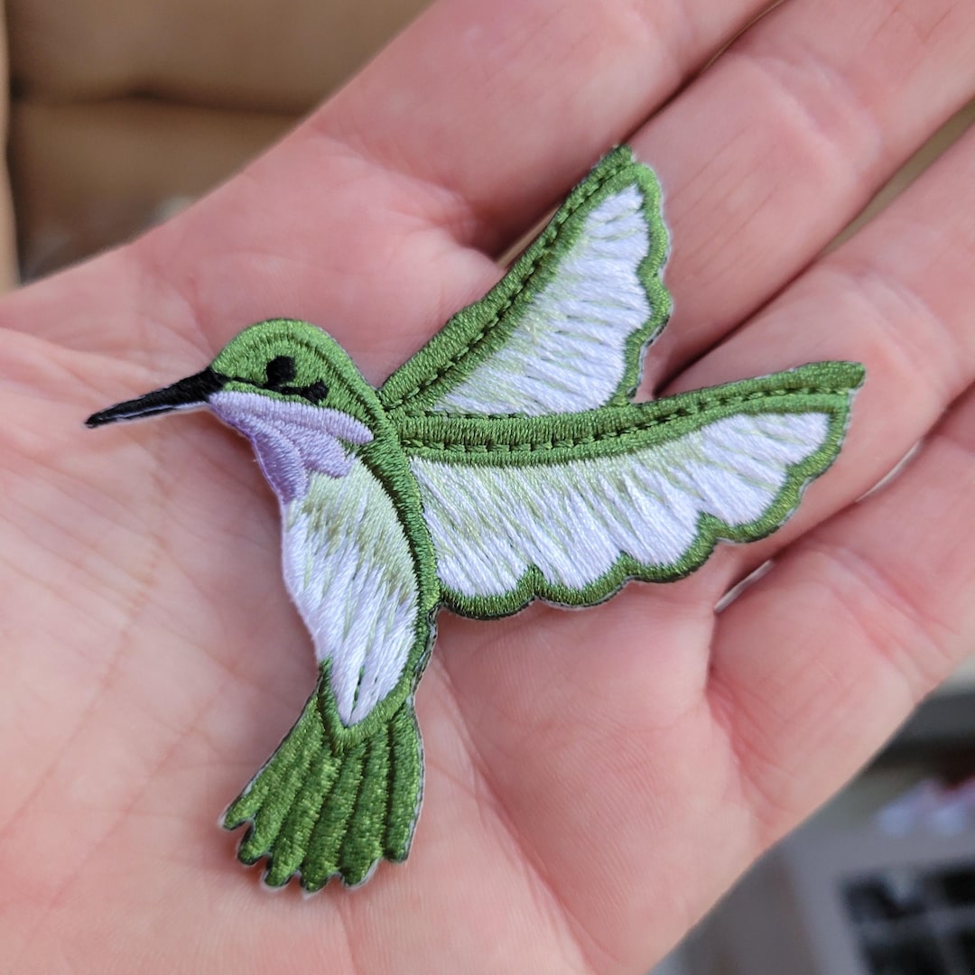 Embroidered Hummingbird Iron-on Patch: Lavender & Green Applique - Etsy