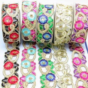 Beaded Saree Sari Floral Primrose Border Embroidered Kundan Lace 2 1/4&quot; (57mm)   Per mtr