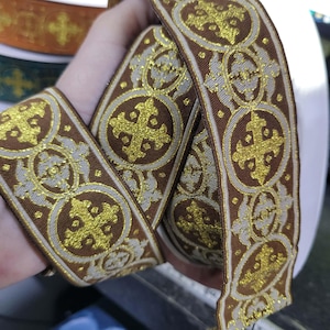 Nastro Jacquard 1 1/2" (38 mm) Excelsis Marrone Prezzo tagliato su misura Bordo liturgico intrecciato Metallico