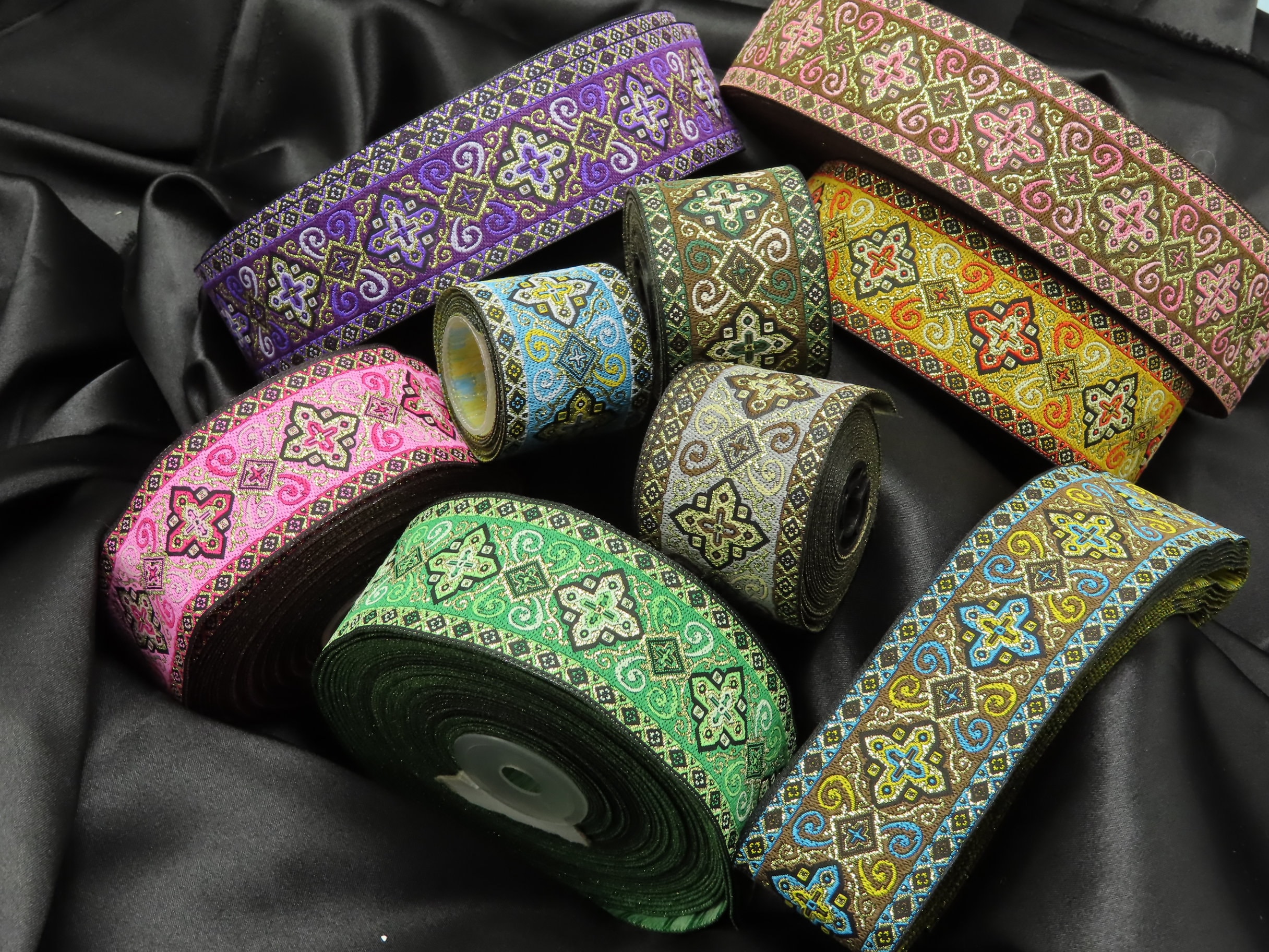 Renaissance Jacquard Ribbon 1 1/2