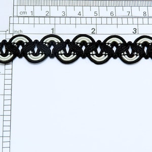 Braid 3/4&quot; Black & White Fancy Scroll Priced Per Yard