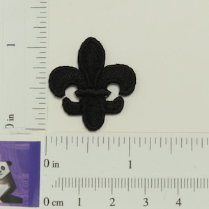 2 x Fleur De Lys opstrijkappliqué: 1 3/16" x 1 1/8" zwart