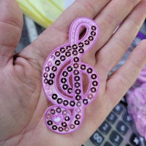Sequin Music Clef Patch: Pink Embroidered Iron On Applique
