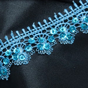 Venise Spitze 38mm Türkis mit Pailletten Floral verschiedene Restlängen