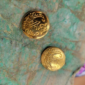 2 College Vintage Buttons Round metal Shank 19.6mm Gold Color