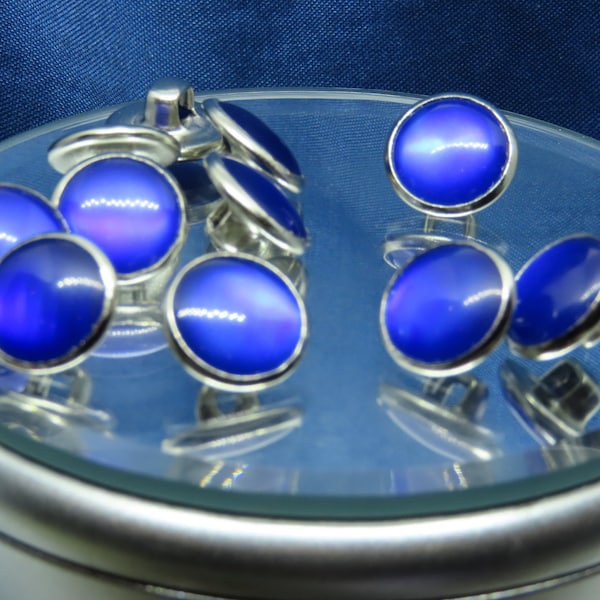 Buttons - 5 pieces Silver Metal Shank with Electric Sapphire Blue Infil 12.6mm