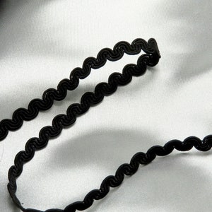 Scroll Braid 7/16&quot; (11mm) Black 5 Yards rayon
