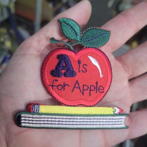 A de Apple para Sala de Aula - Aplicação Termocolante para Ensino em Sala de Aula