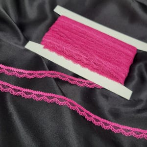 Renda 3/8" (10 mm) recortada 25 jardas parafuso médio/macio mão framboesa - excelente para fazer bonecas/ lingerie