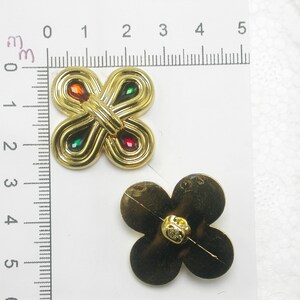 Ornate Button 32mm / 26mm Gold Tone with color insets per piece