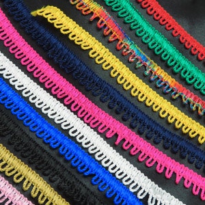 Mini-franje met lusjes 1/2" 12,5 mm felle kleuren naaigarnituur pop, lampen, 5 meter en meer