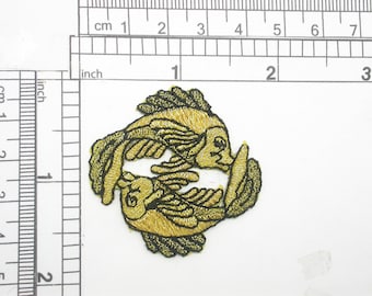 Sternzeichen Fische Applikation Besticktes Bügelbild 1 3/4" x 1 3/4"