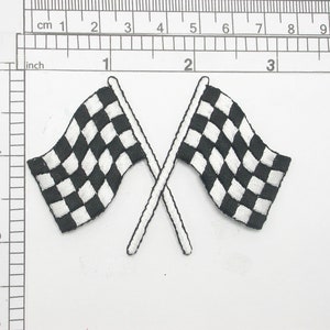 Bandera a cuadros Apliques bordados para planchar de 3"x 2" Mide 3" de ancho x 2" de alto
