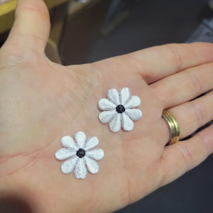 2 x Daisy White & Black Embroidered Iron On Applique