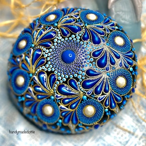 Dot mandala on wood “Cymopoleia”
